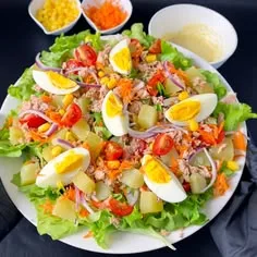 SALADE AU THON + ŒUF DUR