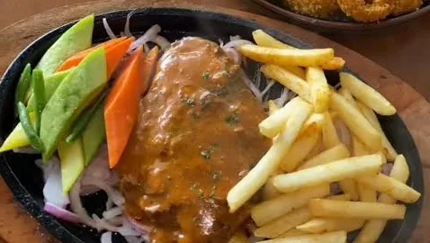 CHICKEN SIZZLING