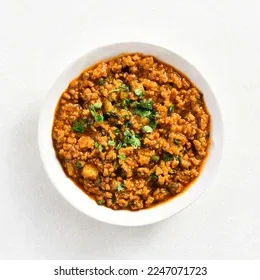 CHICKEN OR BEEF KEEMA MASALA
