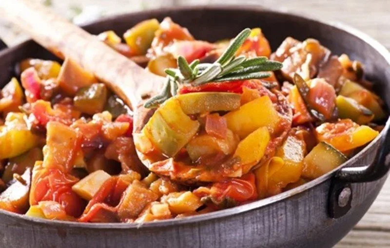 طاجن خضار سادة 