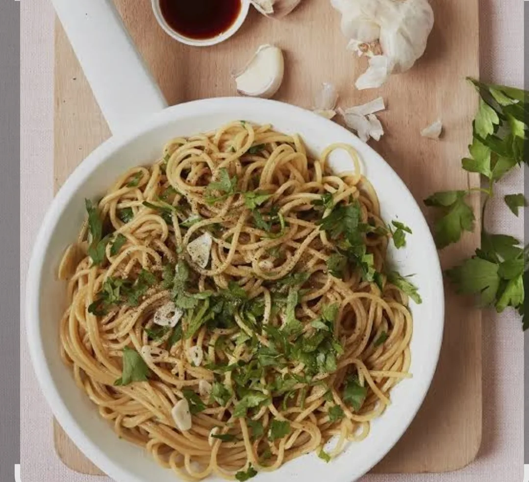 Spaghetti sauté a l’ail 