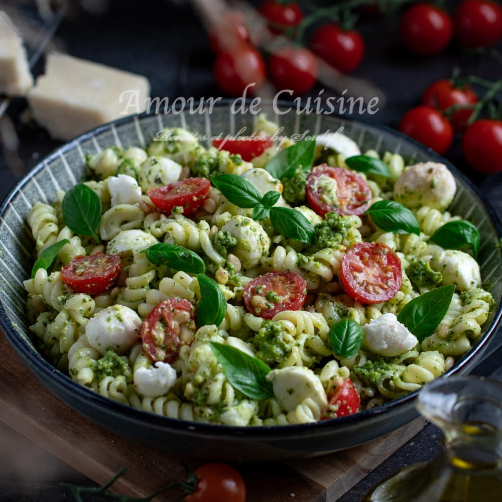 Salade de pâtes pesto