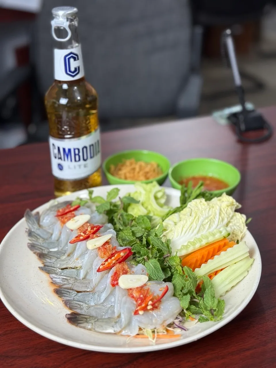 បង្គាទឹកភ្នែក