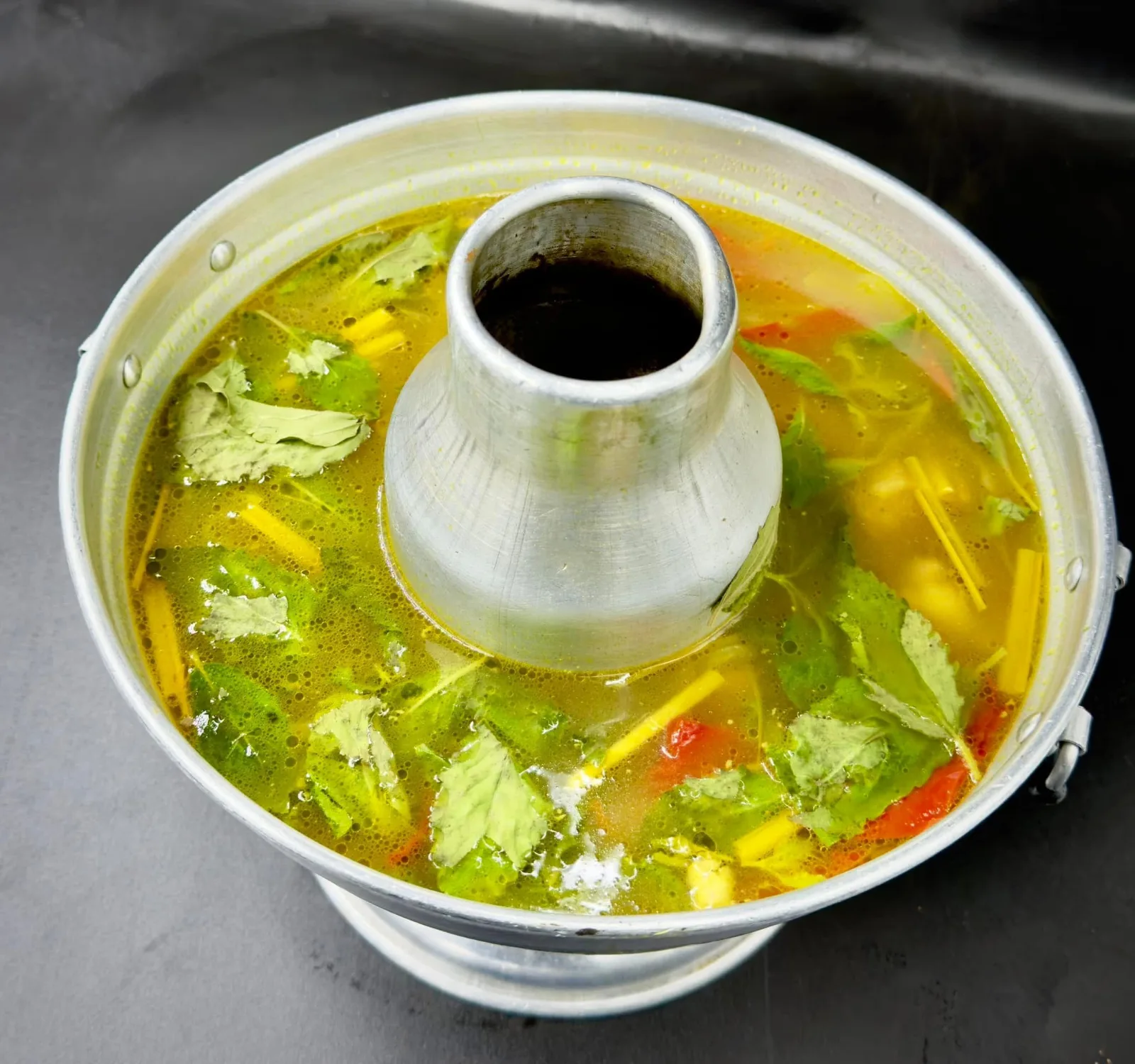 ម្ជូក្រាក់សាច់មាន់(ឆ្នាំង)