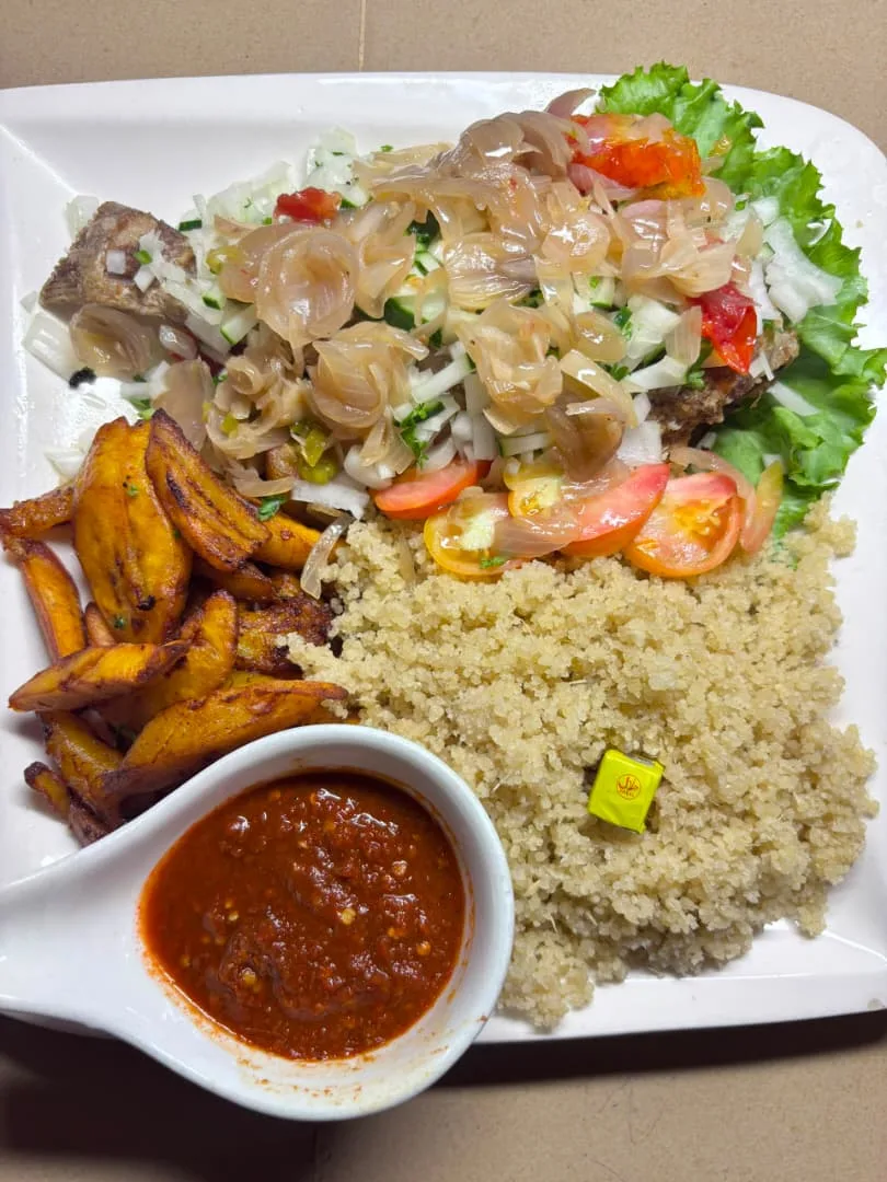 Attiéké + Queue de Poisson