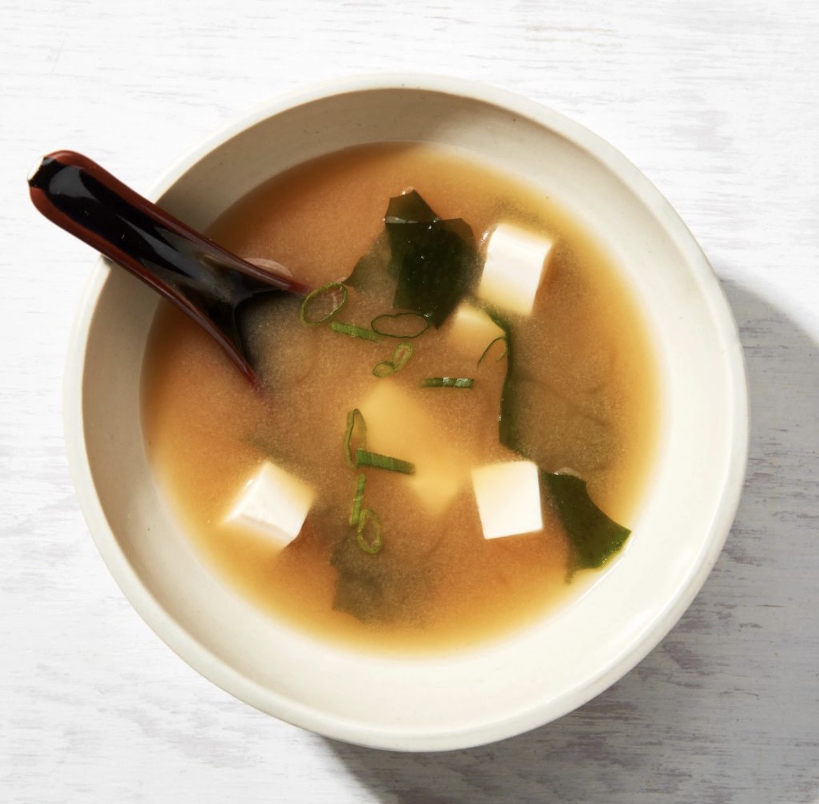شوربة الميسو 